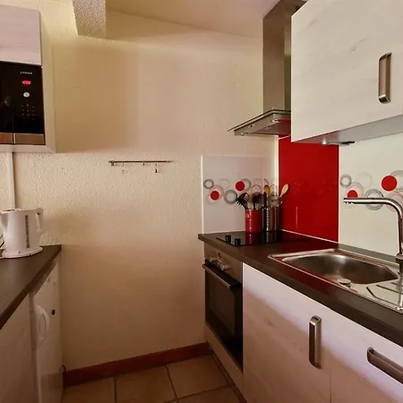 Lumineux -saint Jean D'aulps Station- 6 Pers-enchaple A3 Apartment *